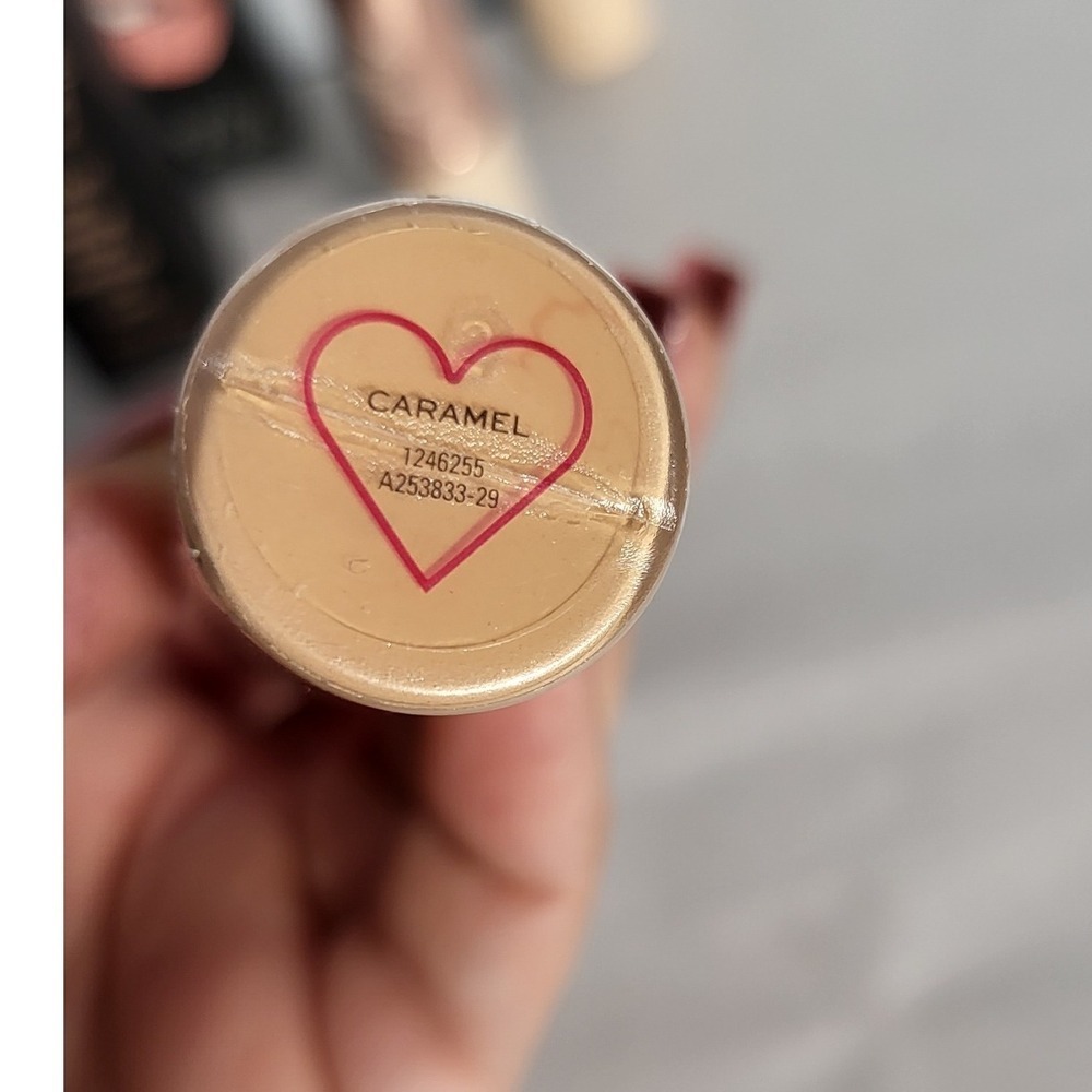 Makeup Revolution Retro Luxe‎ Matte Lip Kit & More Bundle NEW - Picture 6 of 11